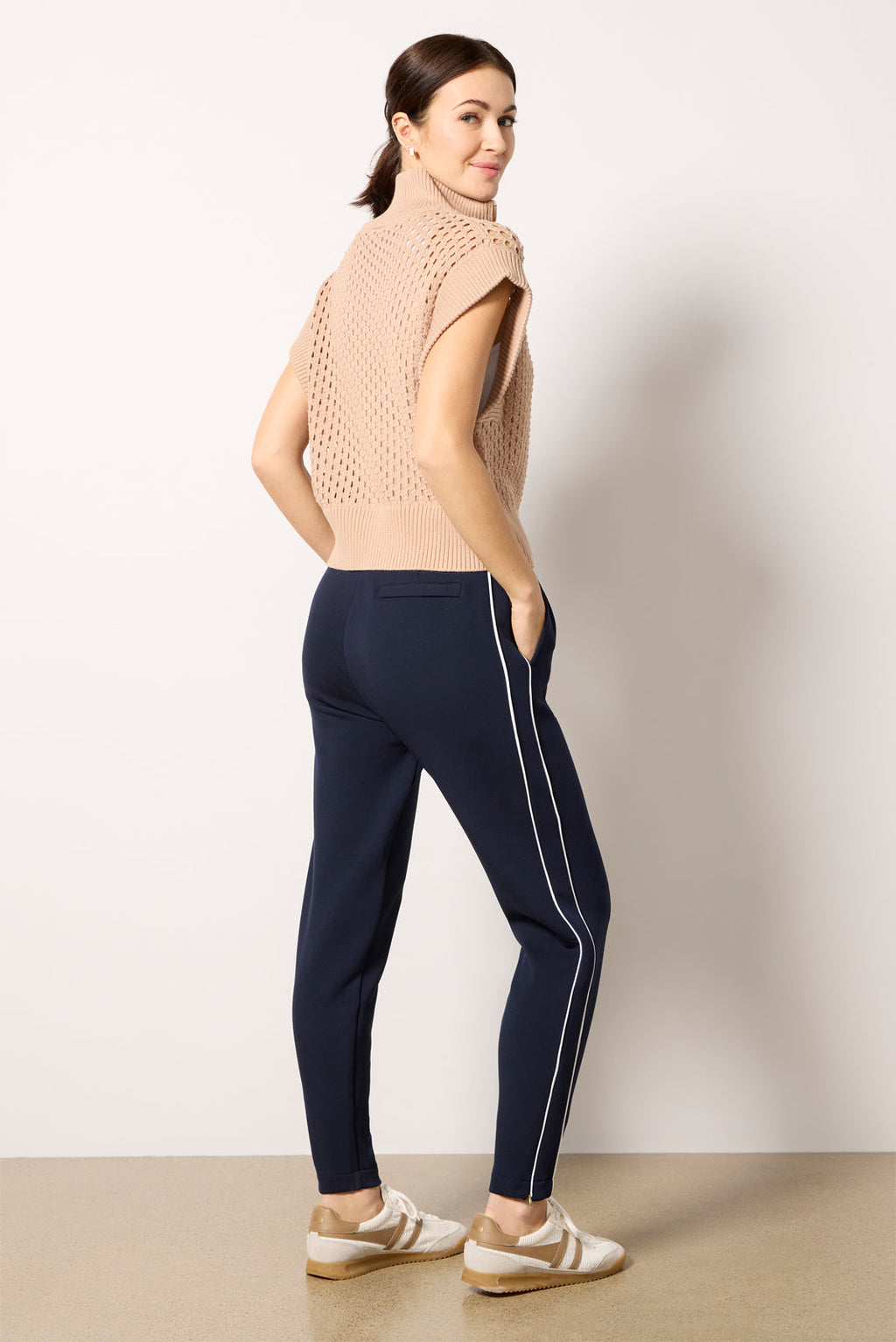 The Slim Piped Pant 27.5`