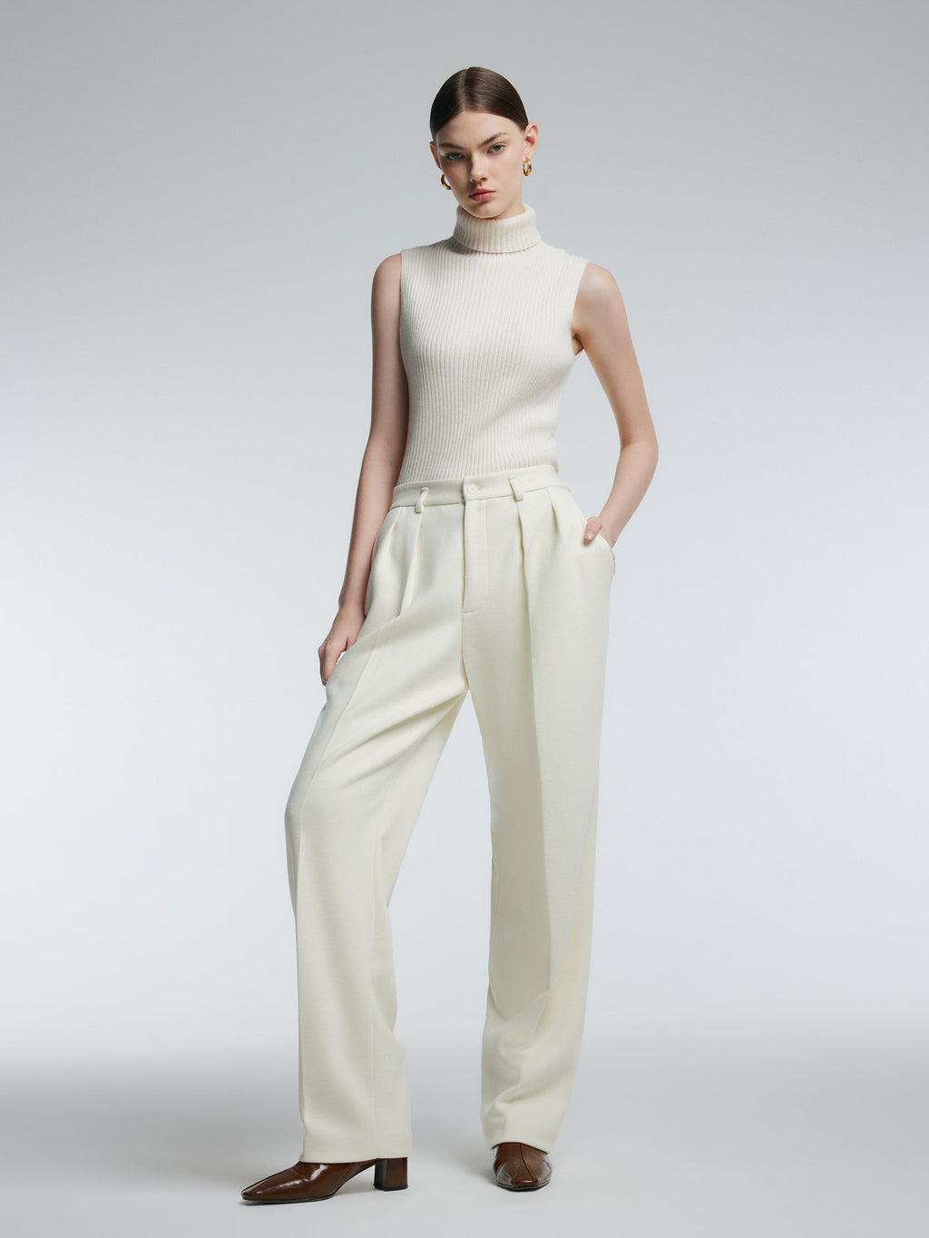 100% Wool Ribbed Women Turtleneck Tank Top