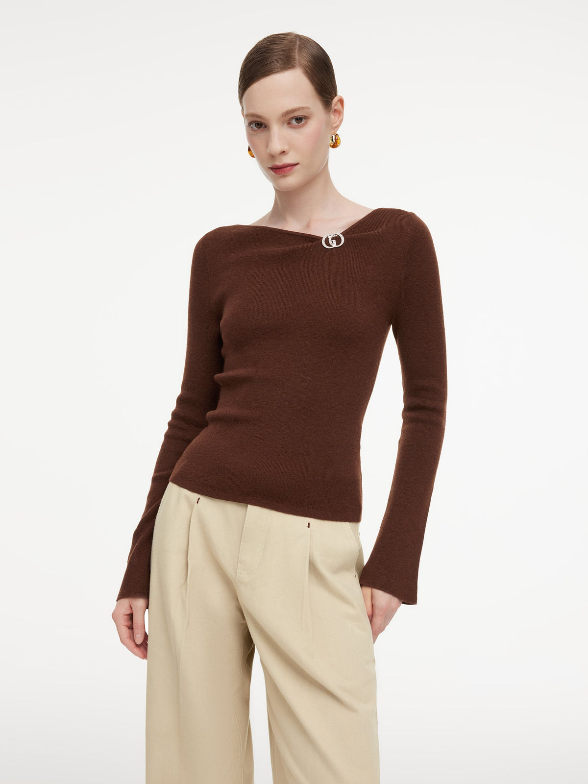 Wool Blend Boat Neck Women Knit Top With GO Letter Clip