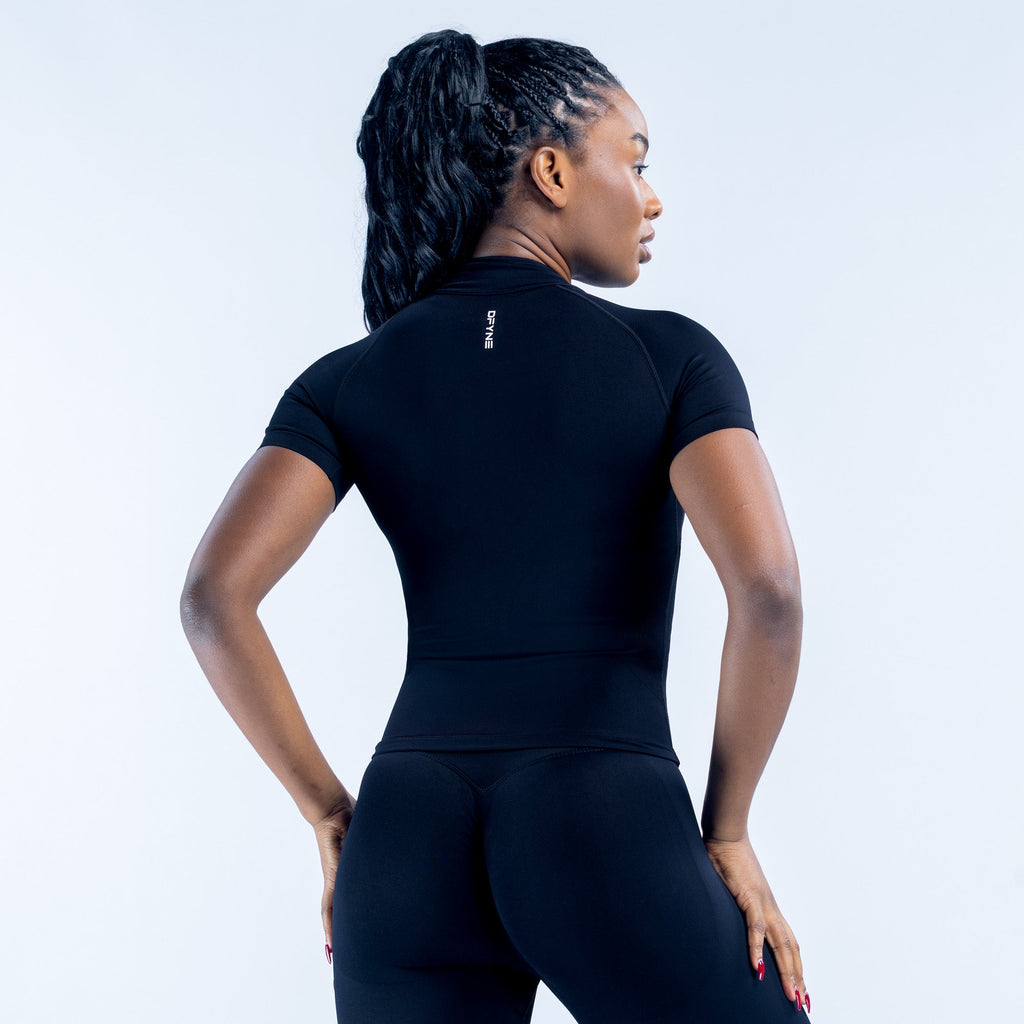 Dynamic Short Sleeve Zippy