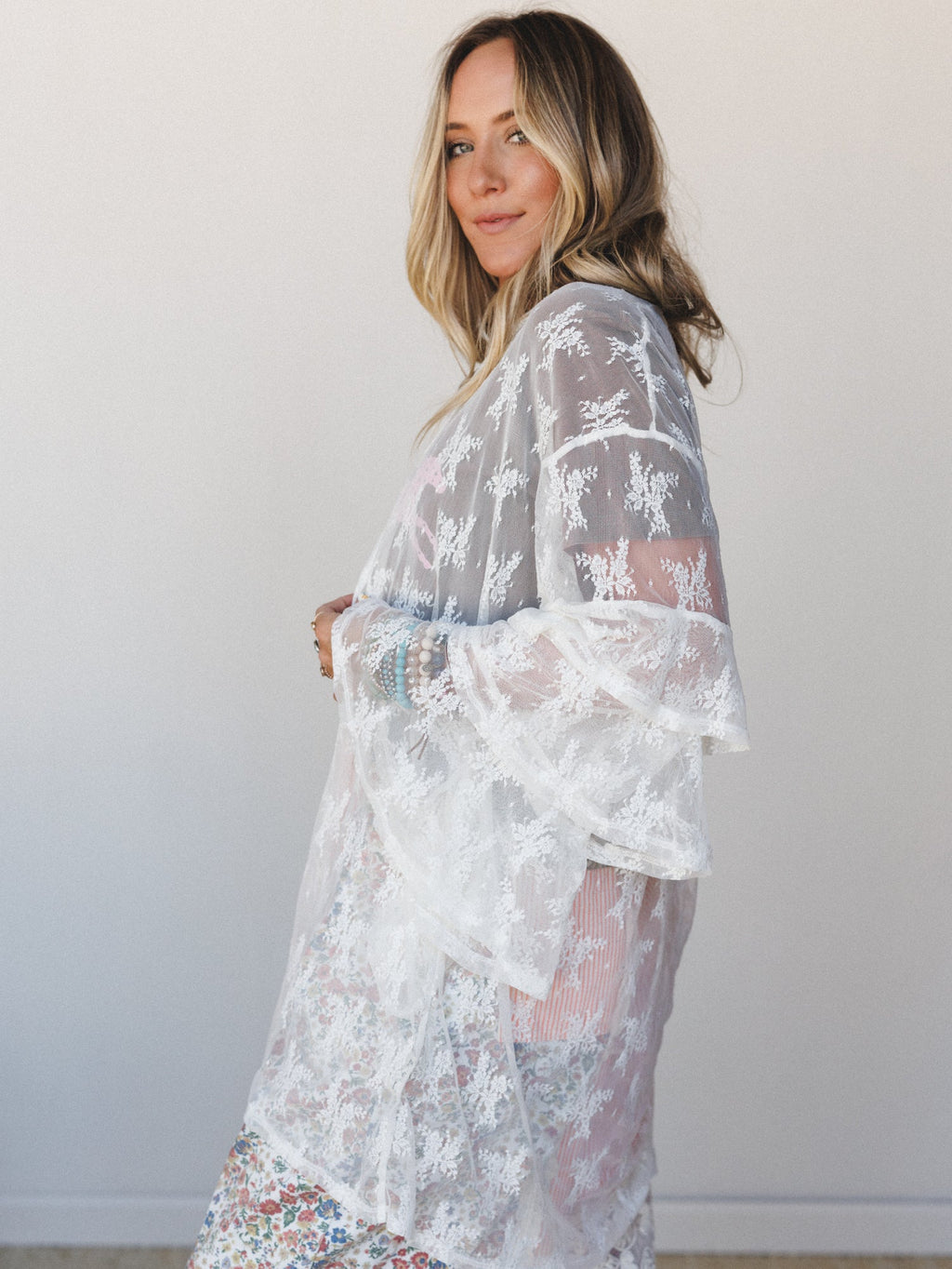 The Nest Floral Lace Dreams Kimono - Off White