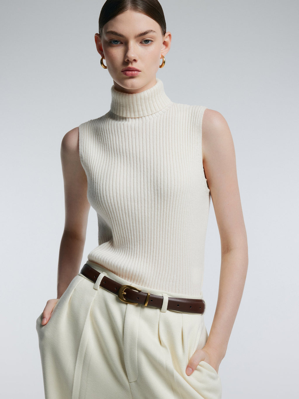 100% Wool Ribbed Women Turtleneck Tank Top